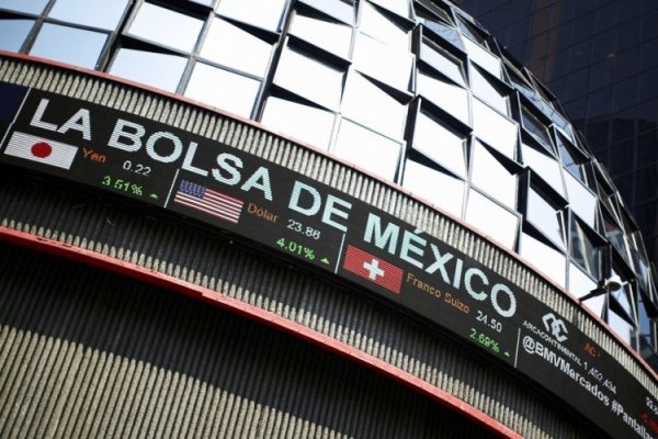 La bolsa mexicana y el peso caen tras victoria de Claudia Sheinbaum en México: inversionistas evalúan cambios radicales en la Constitución