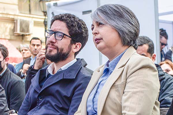 El subsecretario del Trabajo, Giorgio Boccardo, junto a la ministra del ramo, Jeannette Jara.