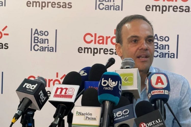 <p>Presidente de Claro Colombia aseguró que el despliegue del 5G y mejoras en 4G "crean soluciones para el sector financiero"</p>