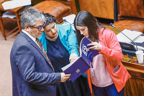 Fundaciones, adulto mayor, educación y bonos: los programas que fueron terminados por el Gobierno al no registrar ejecución de recursos