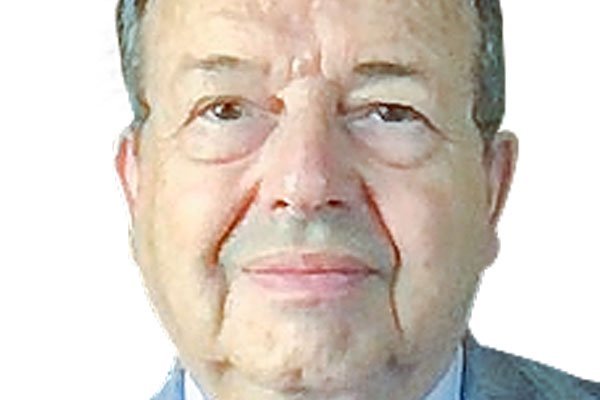 <p>Competencia en el sector eléctrico: el costo de una normativa rezagada</p>