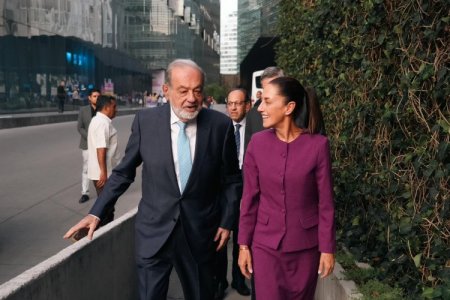 Los guiños al mercado de la Presidenta electa de México: reuniones con BlackRock, Walmart y Carlos Slim