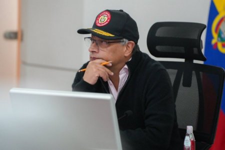 The Economist considera que las reformas del Presidente Gustavo Petro se estancaron