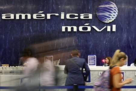 Brasil ordena a América Móvil construir una nueva red de transporte con ganancias de telefónica Oi