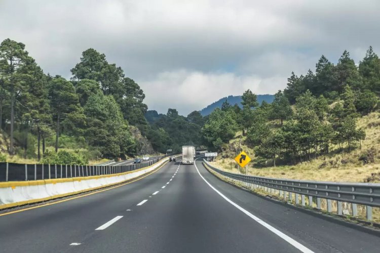 <p>Fitch advierte sobre crecimiento "modesto" de infraestructura en transporte de América Latina durante 2024</p>