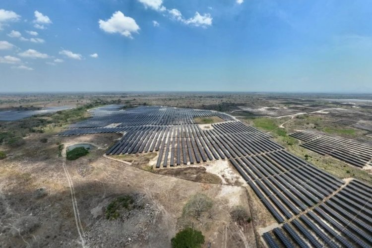 <p>Enel Colombia inició operaciones de los parques solares La Loma y Fundación</p>