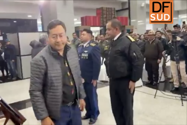 <p>Ahora en DF SUD | Presidente de Bolivia nombra nuevo alto mando militar tras intento de golpe de Estado</p>