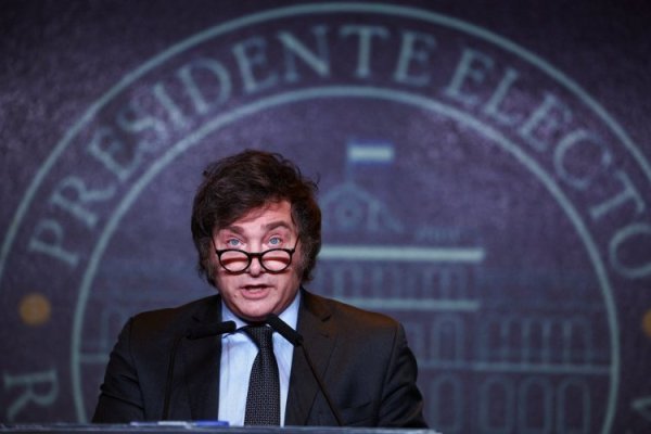 El Gobierno de Argentina recibió ofertas para la venta de al menos cinco empresas públicas estratégicas