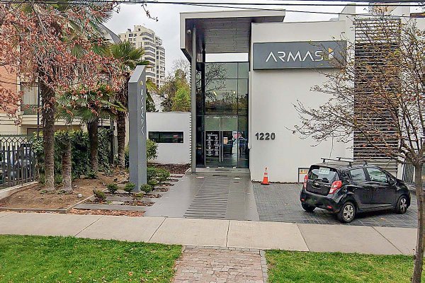 “Guetos verticales”, fachada continua y una petición de liquidación forzosa: La otra batalla del grupo Armas