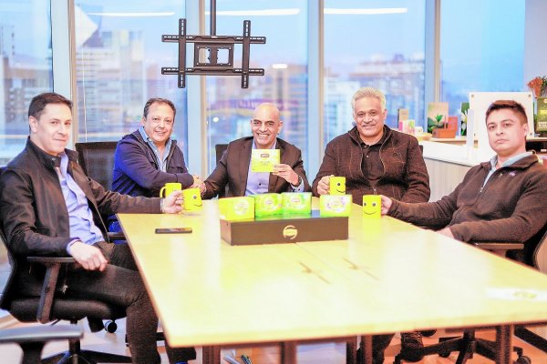 Multinacional Lipton cambia modelo de negocios en Chile y entrega toda la operación a firma ligada a Marcelo Guital