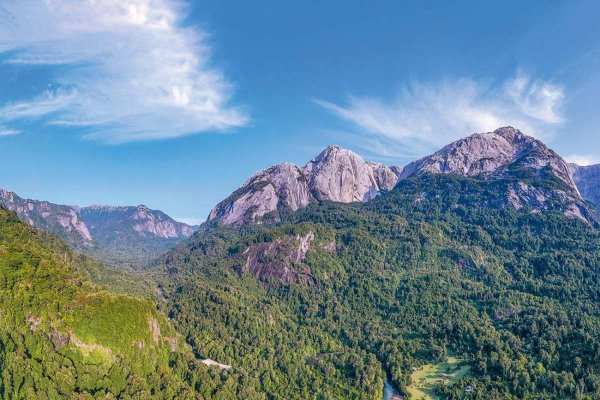 Recaudación para adquirir Hacienda Puchegüín en Cochamó ha reunido 27% de la meta