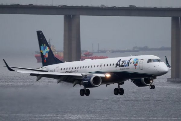 Aerolínea Azul prevé lanzar en menos de tres meses una propuesta para combinar negocios con Gol