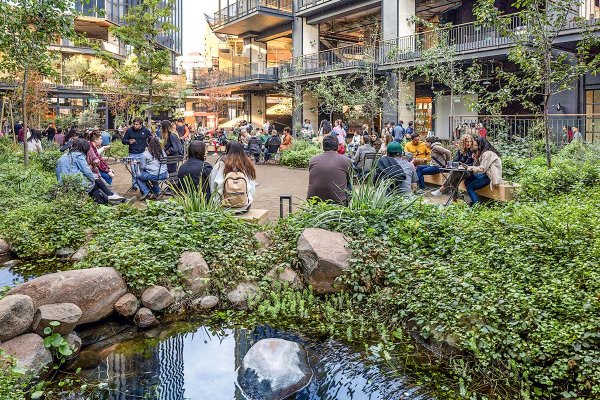 MUT cumple un año y Territoria impulsa plan para revitalizar el centro de Santiago