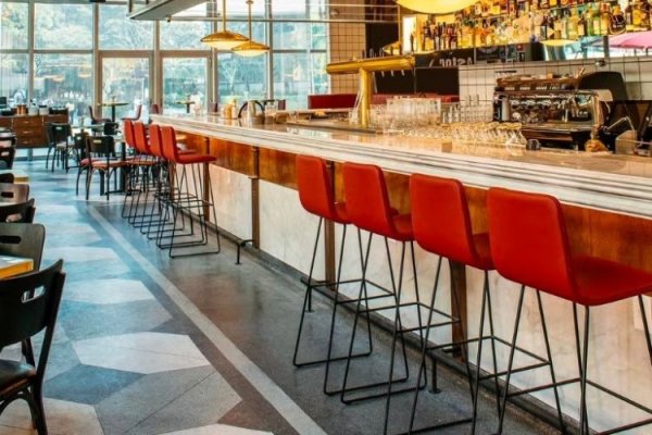 Brasil: Fusiones y adquisiciones mueven el sector de los restaurantes y bares, con aperturas en serie e ingresos millonarios