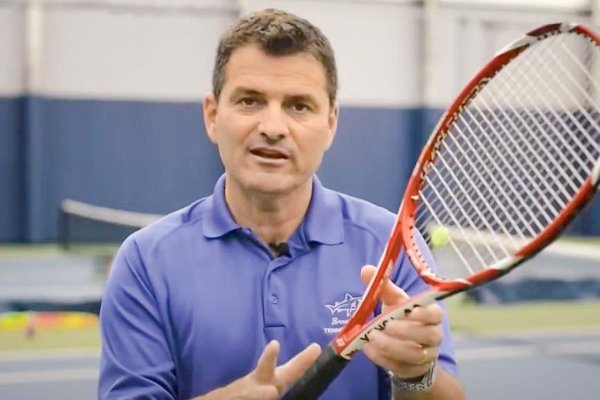 Medioambiente, deportes y universidades: los sectores beneficiados por las millonarias donaciones del entrenador de Tabilo