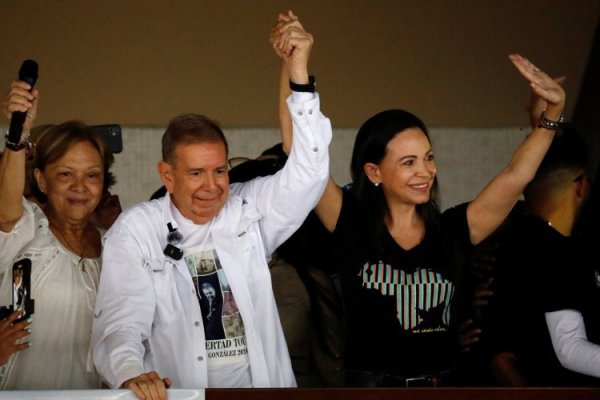 María Corina Machado: "Sólo la esperanza de un cambio electoral pacífico puede contener una nueva oleada migratoria"