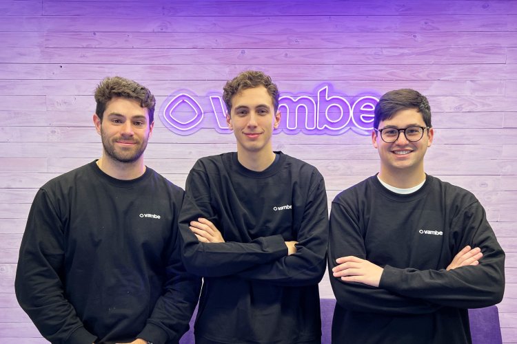 <p>Vambe, startup que automatiza canales de comunicación entre empresas y clientes con IA, planea llegar a Colombia a fin de año</p>