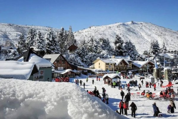 El turismo en Argentina avanza al calor del dólar: visitar Bariloche es más caro que Tokio y Dubái
