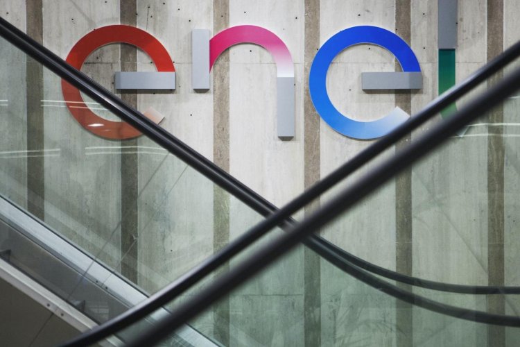 <p>Enel Américas destinará fondos de venta de activos en Perú para cubrir pasivos de su operación en Brasil</p>