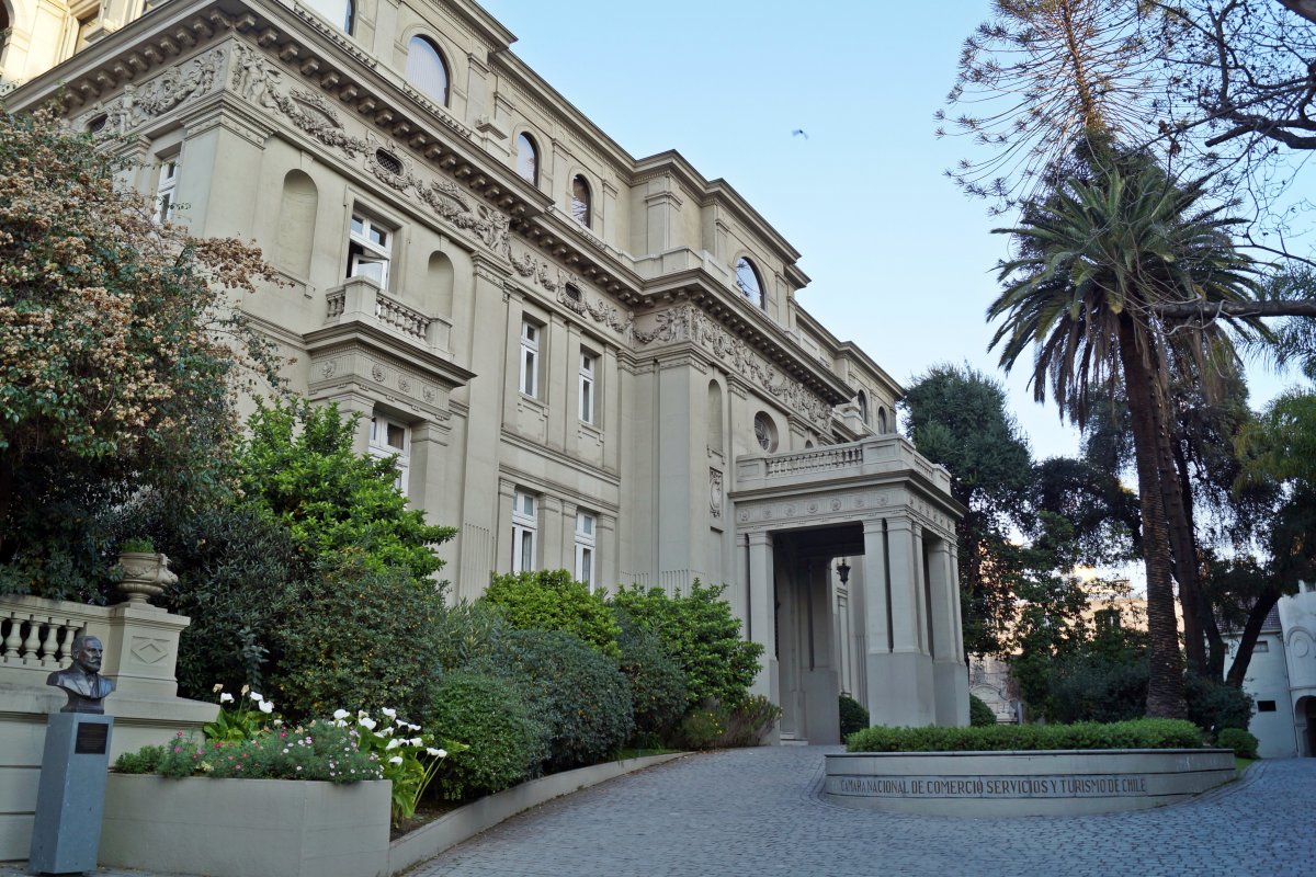 <p>Palacio Bruna, sede de la Cámara Nacional de Comercio, se convertirá en La casa de los espíritus</p>