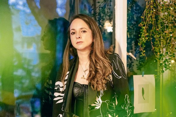 Gloria Susana Esquivel: “Para muchos ser feminista era ponerse la camiseta de multitienda con la consigna”