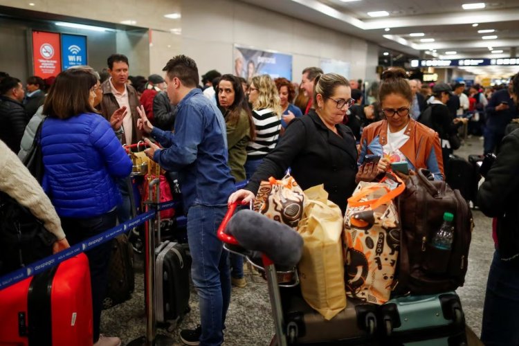 <p>Problemas con los vuelos de Aerolíneas Argentinas por una falla técnica</p>