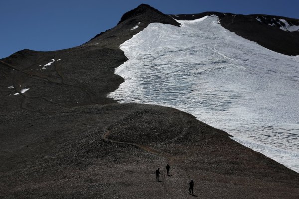 <p>Cerro El Plomo. (Foto: Reuters)</p>