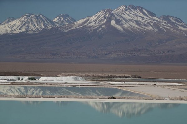 <p>Inversión extranjera directa en Latinoamérica retrocedió 9,9% en 2023 según reporte de Cepal</p>