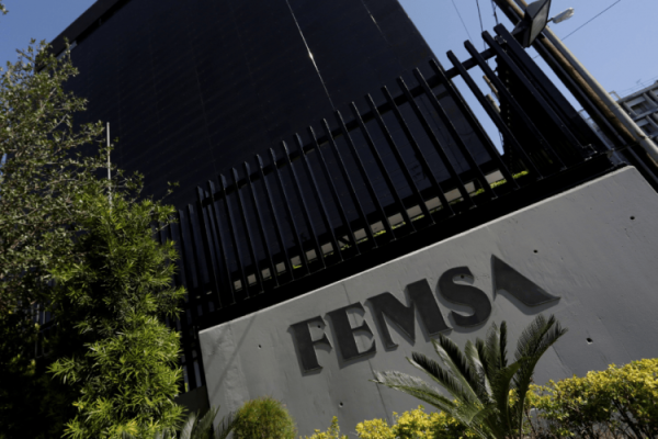 Femsa concreta ingreso al negocio de tiendas de conveniencia en EEUU con la compra de unidad minorista de Delek US Holdings