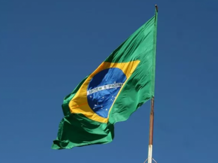 Ministro de Agricultura de Brasil celebra la nueva reapertura económica de su país