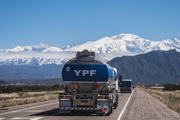 Argentina YPF registró fuerte alza en sus utilidades del primer semestre, impulsada por Vaca Muerta