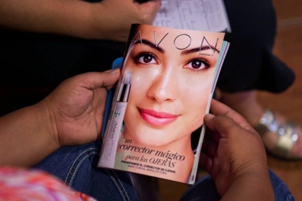 <p>Avon en quiebra: ¿Cómo quedan las operaciones del grupo de cosmética en Latinoamérica?</p>