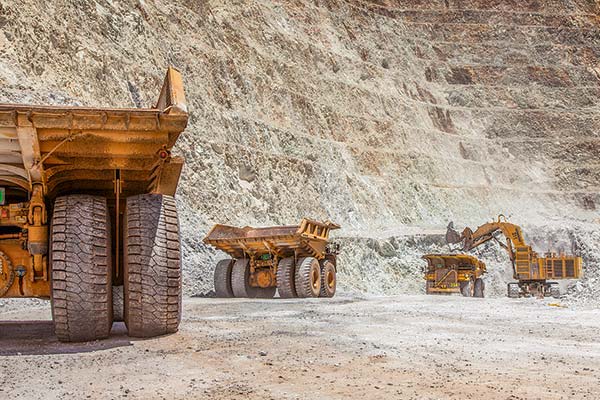 SMA formula dos cargos graves contra Codelco y acusa que división Ministro Hales contamina río Loa