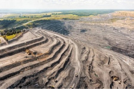 <p>Minera australiana compra dos proyectos de plata argentinos que son clave para Pan American Silver</p>