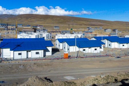 <p>Accionistas minoritarios de la peruana El Brocal van por venta y asoman interesados</p>