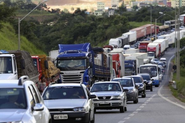 Tras más de 30 años, dos empresas se presentan a licitación de “la carretera de la muerte” en Brasil