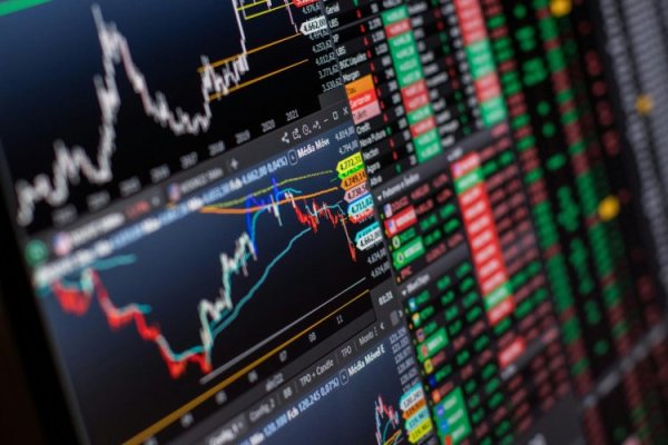 Perú: fuga de capitales suma US$ 22.900 millones desde 2021