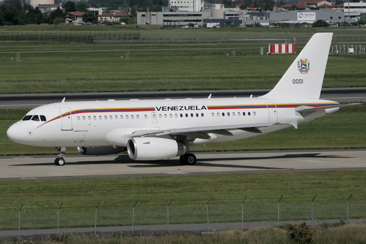 <p>EEUU incauta avión de Nicolás Maduro en República Dominicana</p>