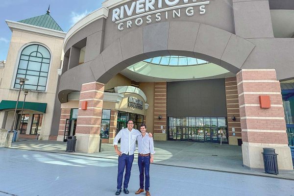 Firma de inversiones chilena Avenida Toesca compra mall en EEUU