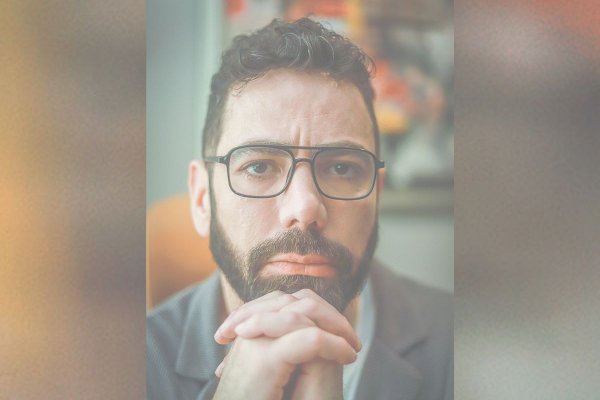 El cumpleaños, el reencuentro y la quema de ropa que usó en prisión: Topelberg fuera de Capitán Yáber