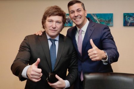 <p>Argentina resuelve conflicto diplomático con Paraguay por peajes en la hidrovía de Paraná</p>