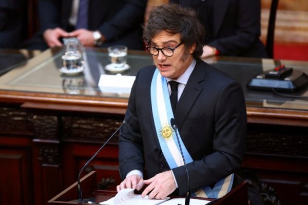 <p>Javier Milei presentó el Presupuesto 2025 y revela las estimaciones: PIB de 5%, inflación del 18,3% y dólar a 1.207</p>