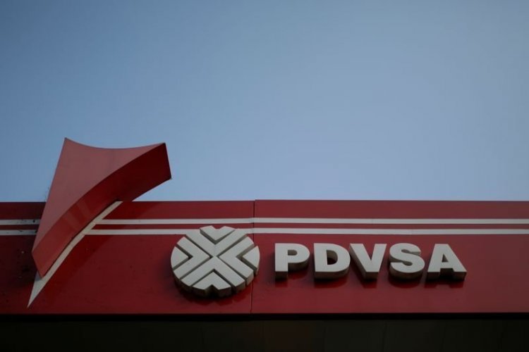 Mayor refinería de Venezuela tiene cinco días paralizada por falla eléctrica