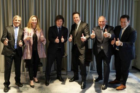 <p>Milei tocó la campana en Wall Street y se reunió con Elon Musk</p>