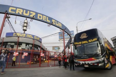 <p>Perú: Buses Cruz del Sur evalúa ingreso a Chancay con servicio de logística</p>