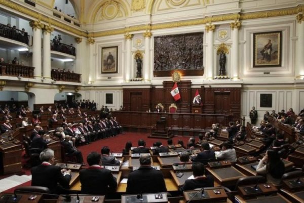 Gobierno de Perú promulga la ley de reforma de pensiones: obligatoriedad, pensión por consumo y se aumenta la edad