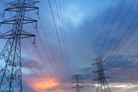 <p>Regulador de Colombia activa la generación de energía térmica para evitar el desabastecimiento eléctrico</p>