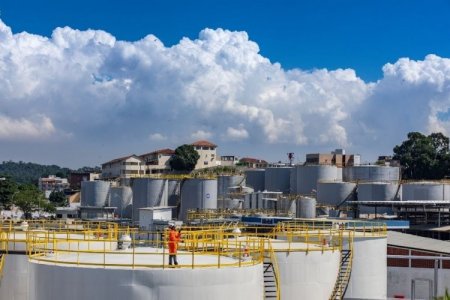 <p>Se derrumba ansiado debut de Moove en Nueva York, que marcaría el regreso de los títulos brasileños a la bolsa</p>