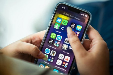 <p>Casi el 70% de los ecuatorianos elige canales digitales para consultas y reclamos de servicios, según estudio de Globant</p>