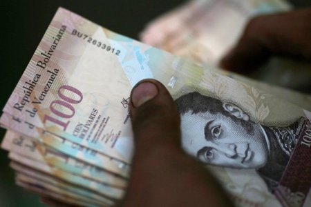 <p>Perú anuncia que hará un seguimiento de las remesas de venezolanos</p>